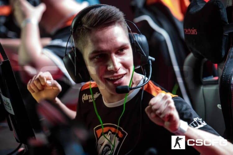 Elige cfg. Michu CS go